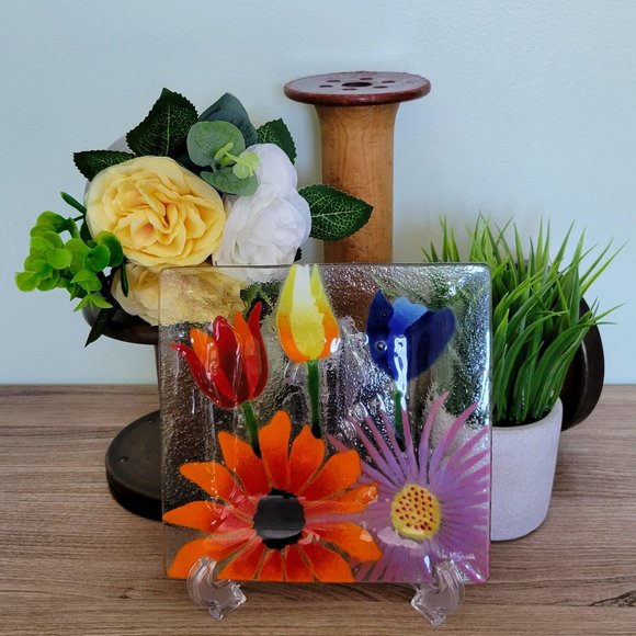 Tulips Plate Fusion Art Glass Dish Summer Garden Inkogneto Stamped - Picture 2 of 8